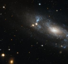 Спиральная галактика ESO 499-G37