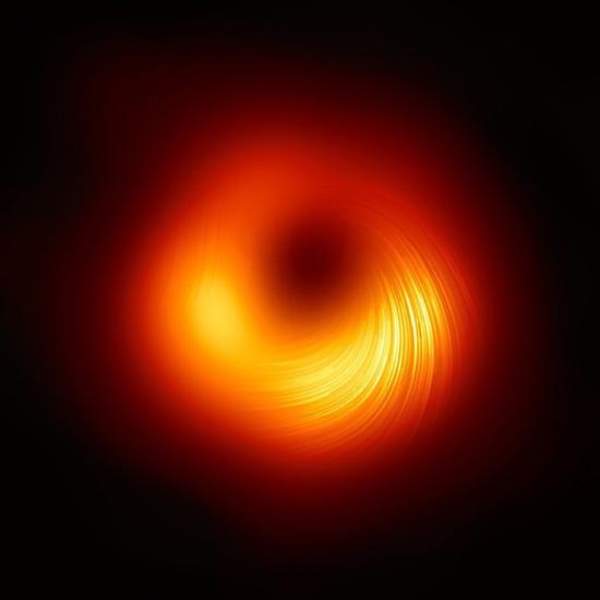 Черная дыра в центре галактики М87.